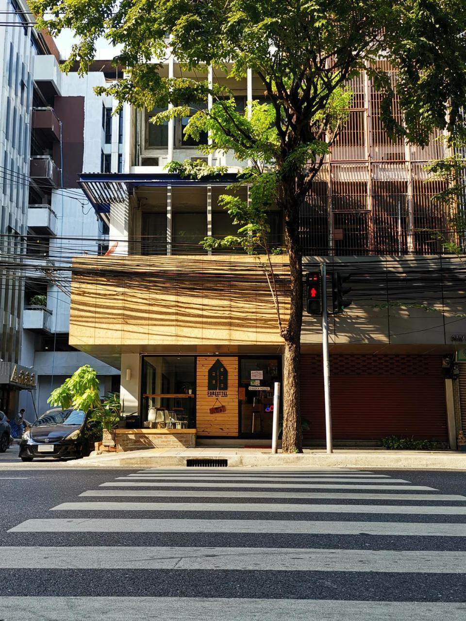 Foresttel.Bkk Bangkok Buitenkant foto